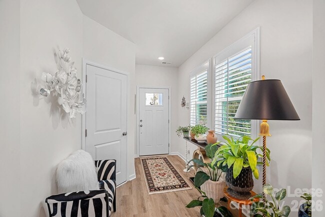 Foto del edificio - 420 Quartz Hl Wy