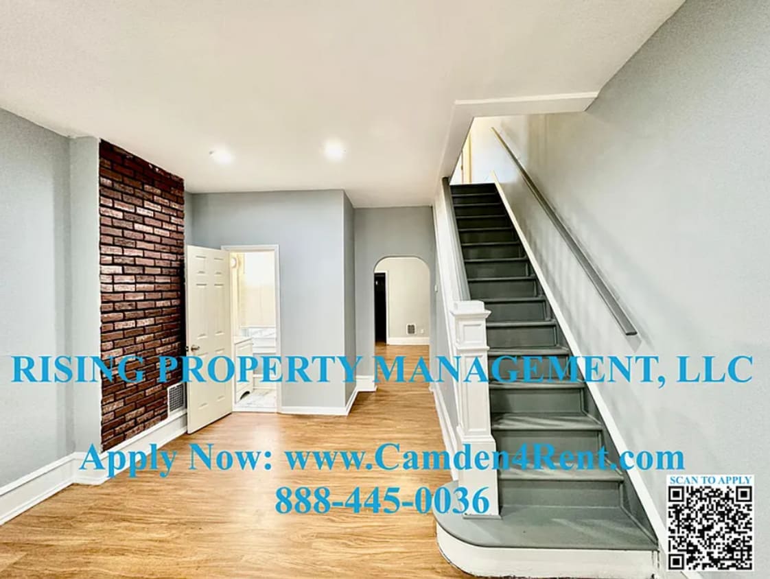 Newly Renovated 3 Bedroom 1.5 Bathroom sem... - Newly Renovated 3 Bedroom 1.5 Bathroom sem...