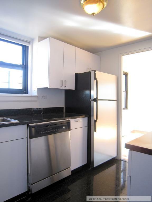 Foto del edificio - 145 E 16th St