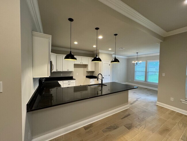 Foto del edificio - Brand New Construction in Haughton