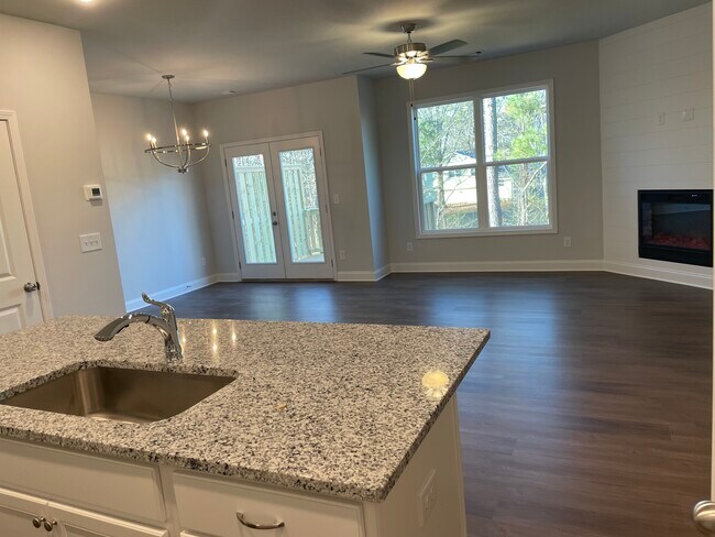 Foto del edificio - 1577 Gin Blossom Cir