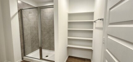 Building Photo - 3610 Lanercost Ln