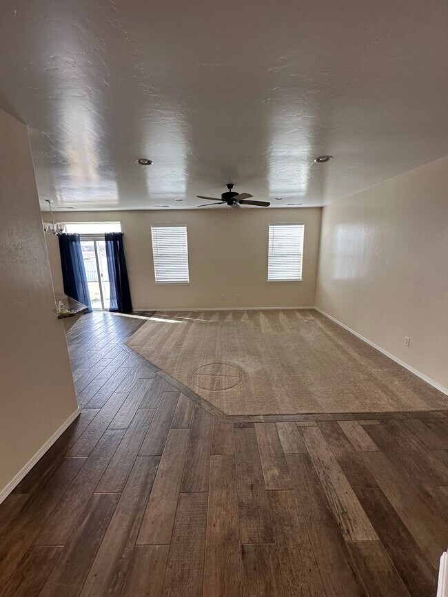 Building Photo - 3710 Departure St