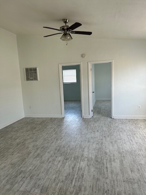 Foto principal - 6314 Park Blvd N