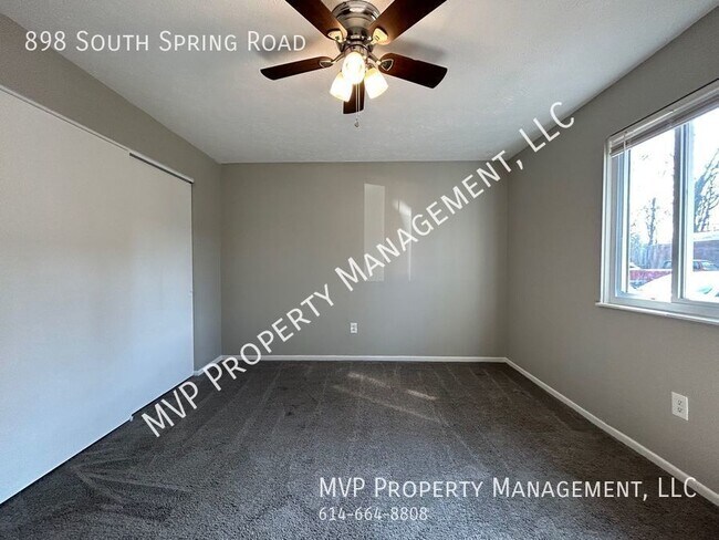 Foto del edificio - Beautiful 2 bedroom 1 Bath All Electric ap...