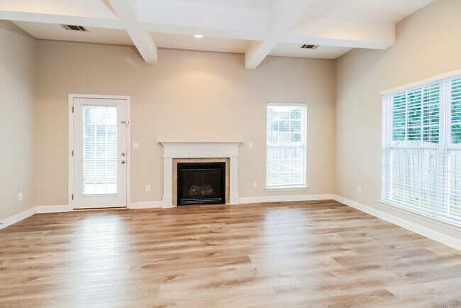 Building Photo - 1308 Mallory Ln