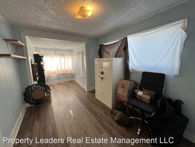 Building Photo - 3 br, 1 bath House - 20480 Cooley Rd