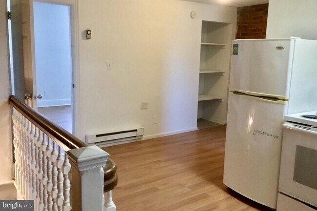 Foto del edificio - 613 N Jackson St