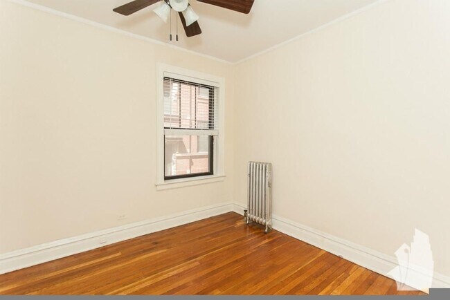 Foto del edificio - 4725 N Leavitt St