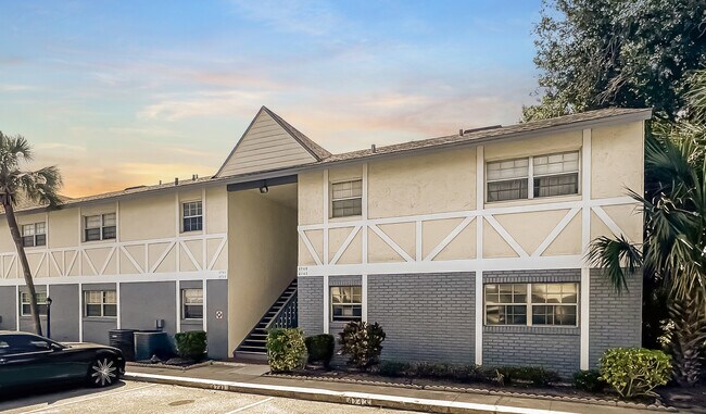 Photo - 4741 Avon Ct Townhome
