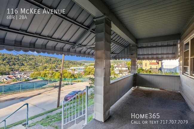 Building Photo - Spacious Single-Family 6 Bed 2 Bath dream!