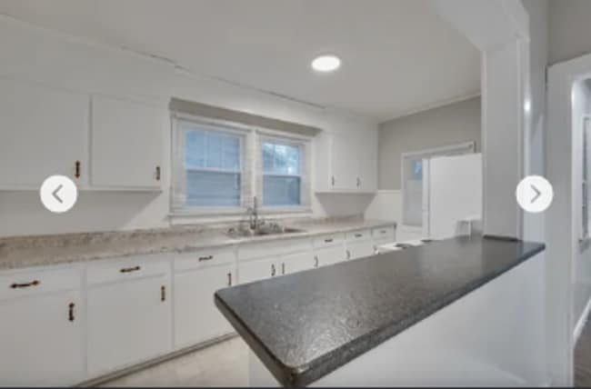 Building Photo - Charming 3BR Home in Old Hickory – Bright,...