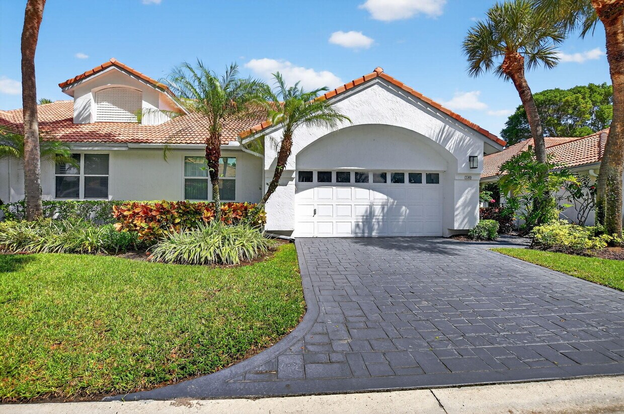Primary Photo - 2283 NW 53rd St
