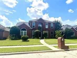Building Photo - 6209 Oxford Pl