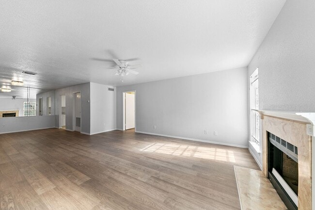 Building Photo - 6500 Sands Point Dr