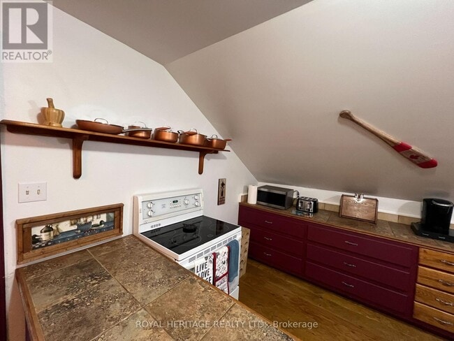 Photo du bâtiment - 1095 Cleveland Rd