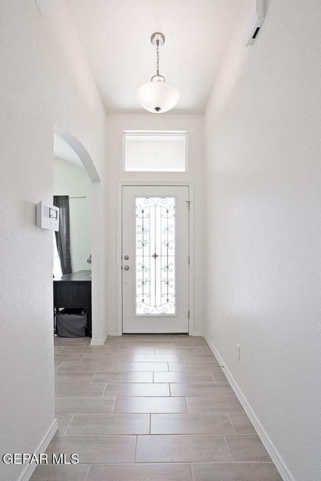Foto del edificio - 1313 Meadow Rd