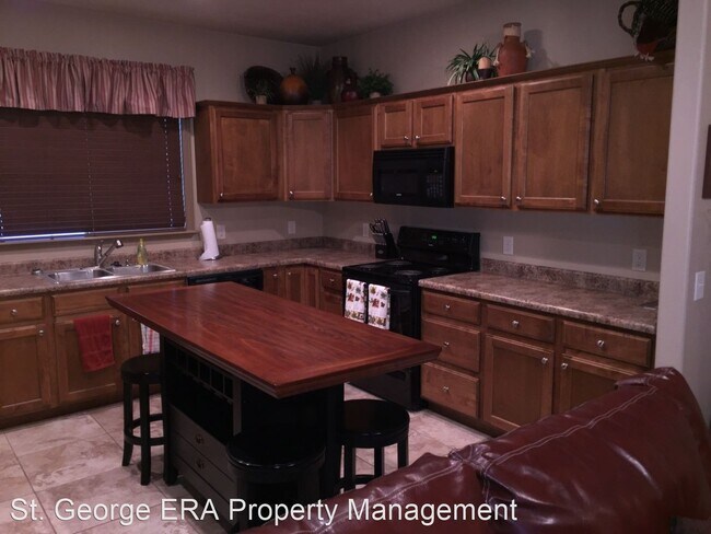 Building Photo - 3 br, 2 bath House - 519 N 2480 W