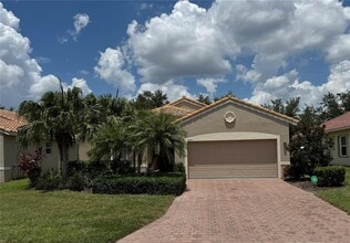 Building Photo - 4115 63rd Terrace E