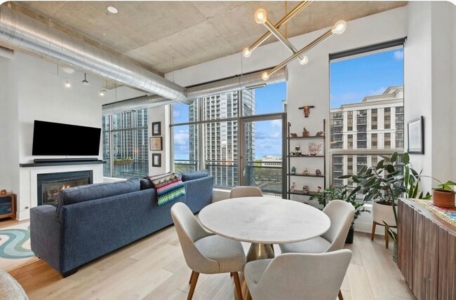 Foto del edificio - 125 E 13th St