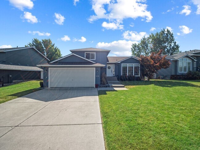 Foto del edificio - Furnished 3-Bedroom Home in Spokane Valley – Comfortable & Move-In Ready