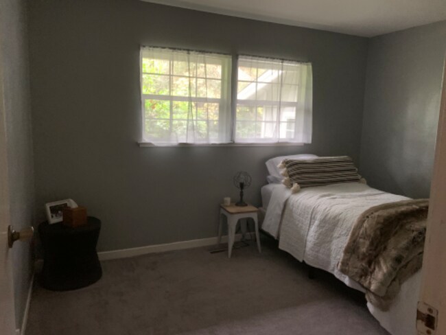 Foto del edificio - 2231 Overlook Dr