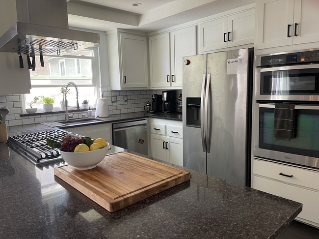 Foto del edificio - 2314 Marshallfield Ln