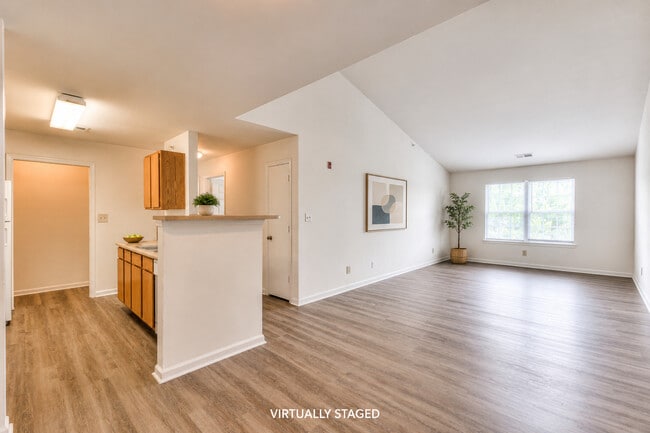 Building Photo - Cassell Ridge