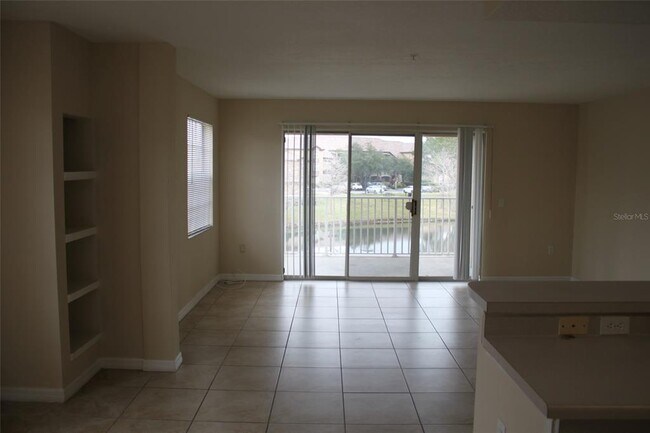 Building Photo - 13838 Fairway Island Dr