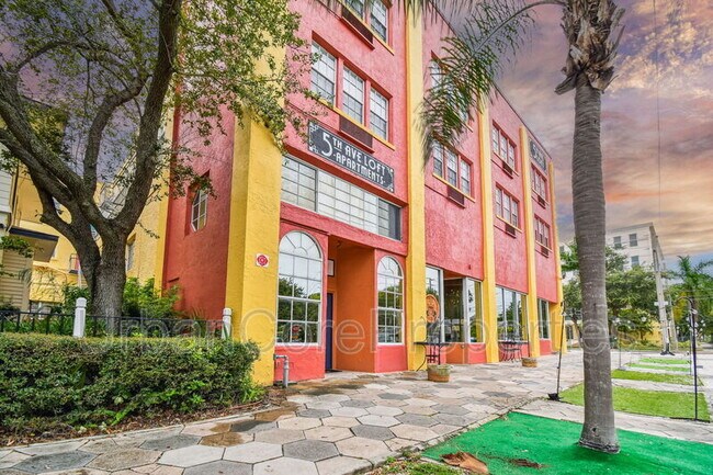 Foto del edificio - 440 2nd St N