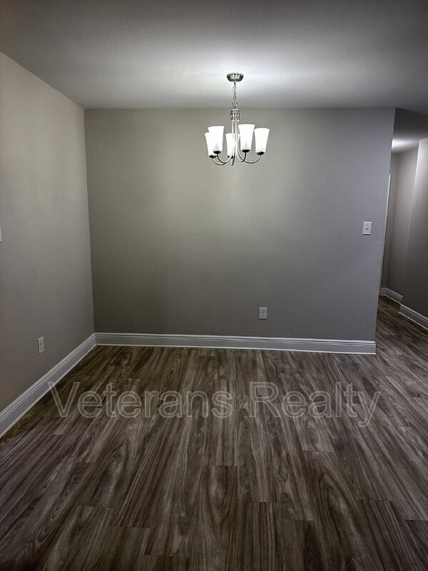 Foto del edificio - 14073 Fox Hill Dr