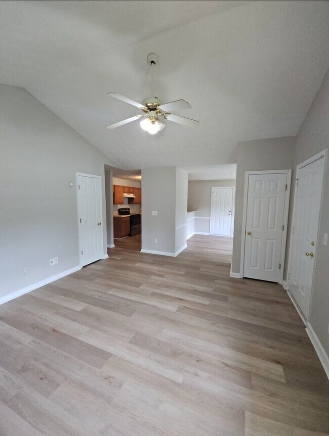 Building Photo - Great House in Forest Park, Great Price 3 ...