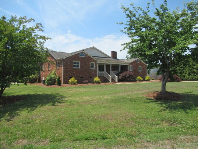 Foto del edificio - Denver Four Bedroom Home For Rent!