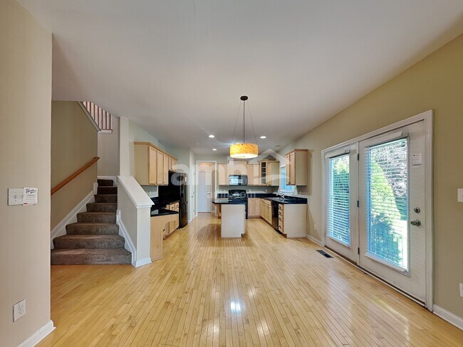 Building Photo - 13515 Lubeck Drive
