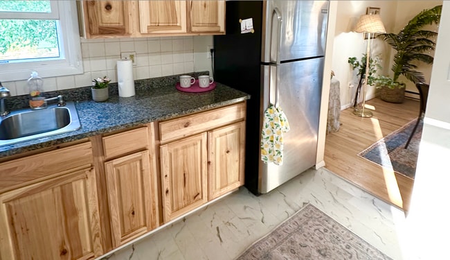Kitchen - 91 Faith St