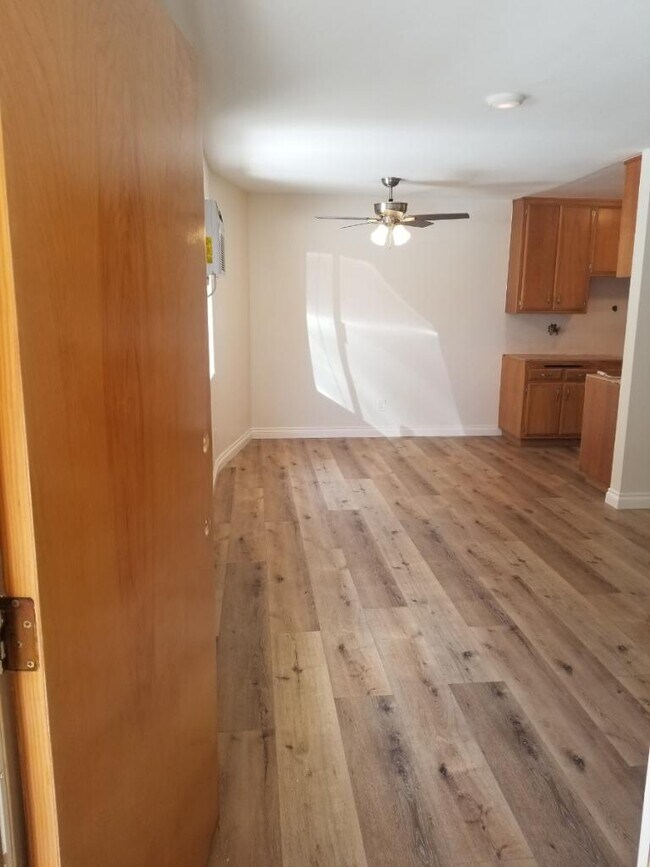 Foto del edificio - 4429 Prospect Ave