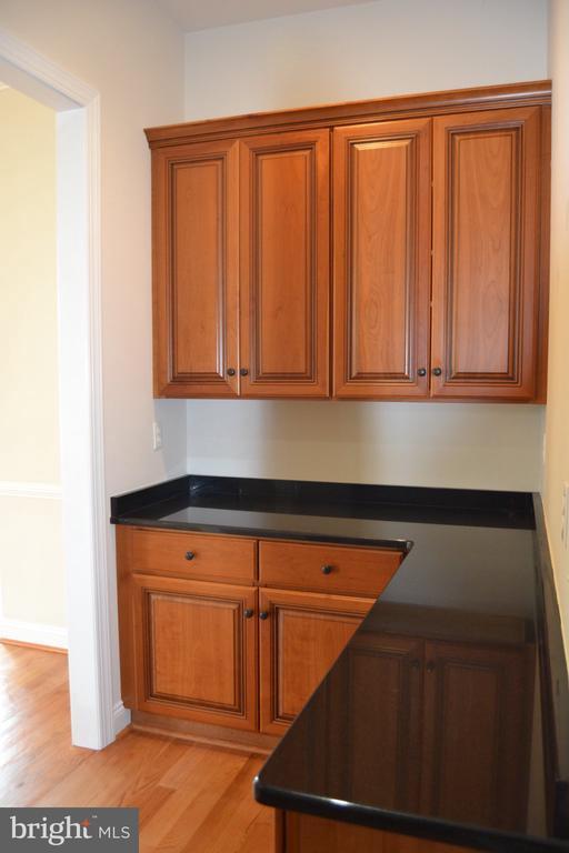 Foto del edificio - 806 Wren Ln