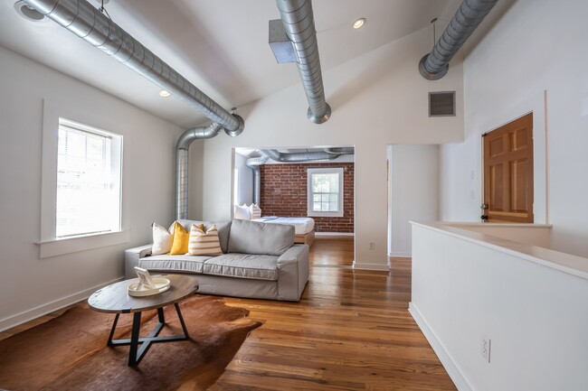Main living space - 617 John Wesley Dobbs Ave NE