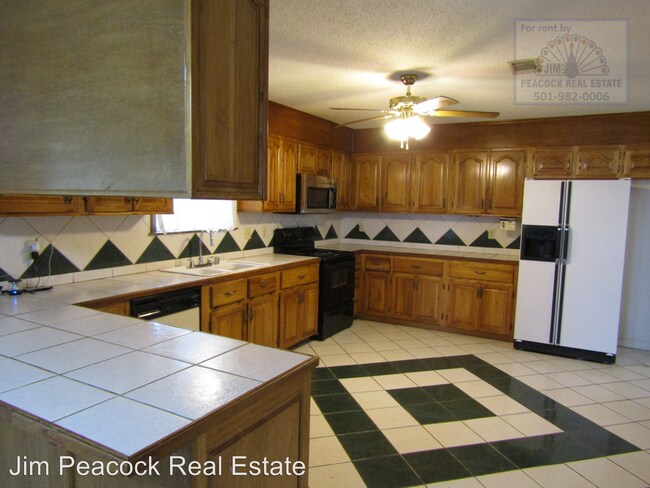 Building Photo - 3 br, 2 bath House - 505 Parrish St.