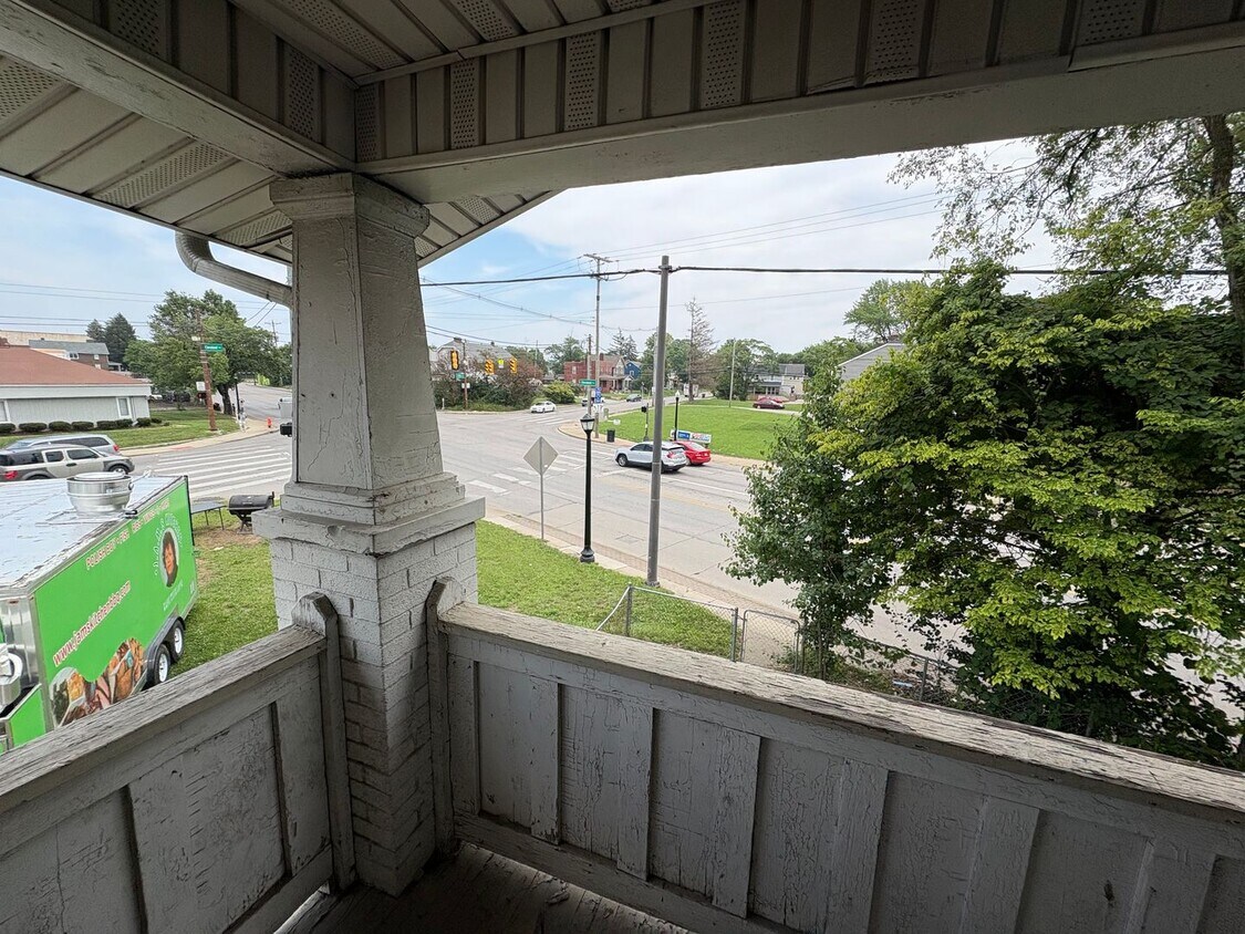 Foto principal - 1673-1675 Cleveland Avenue