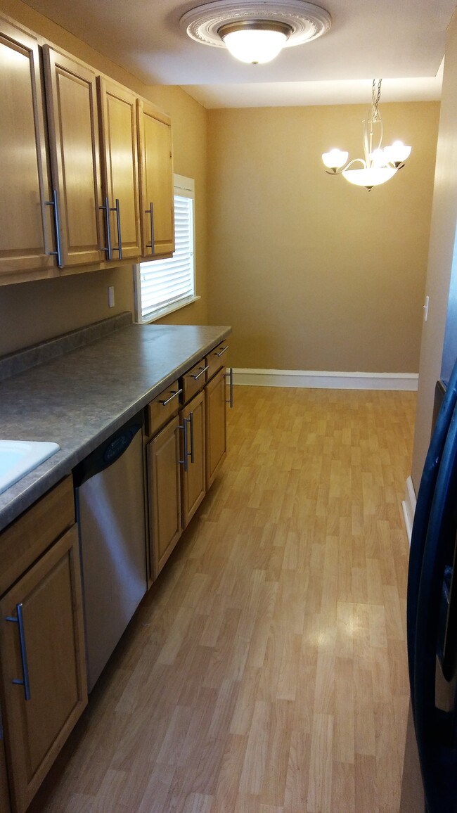 view of kitchen - 114 Walnut Street