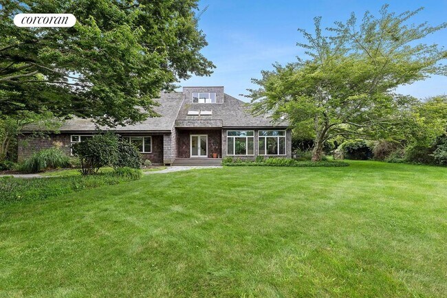 Foto del edificio - 51 Mecox Bay Ln