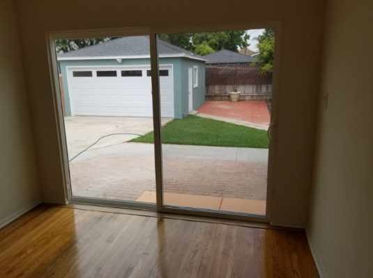 Foto del edificio - 3784 Rosewood Ave