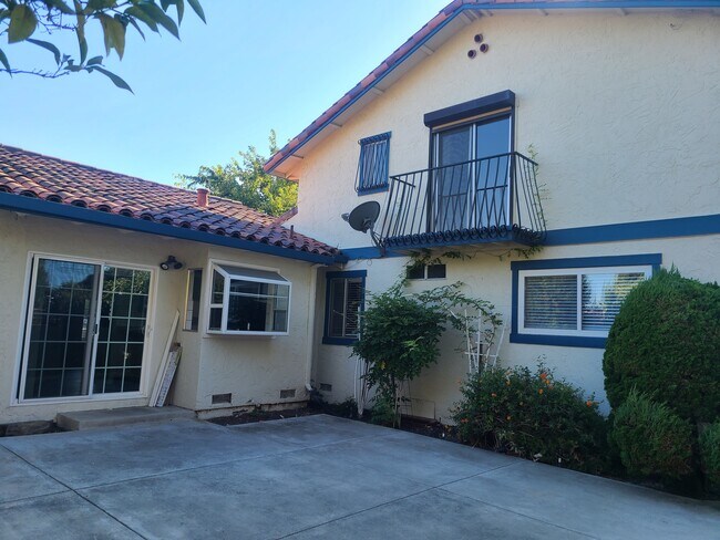 Foto del edificio - 2703 Phillips Ave