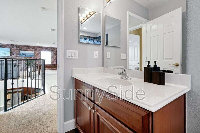 Foto del edificio - 2803 Boating Boulevard