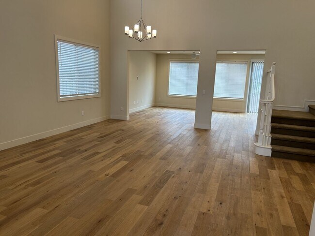 Foto del edificio - Beautiful Elegant Fountaingrove Home