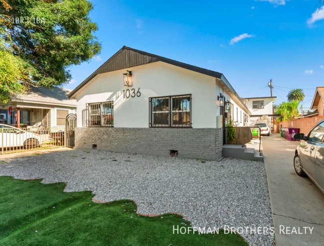 Building Photo - 1036 Cherry Ave