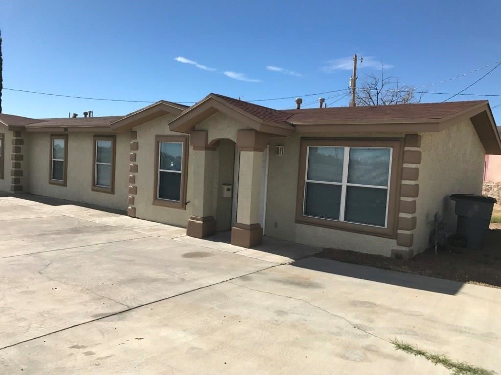 10737 Gateway Blvd W, El Paso, TX 79935 House Rental in El Paso, TX