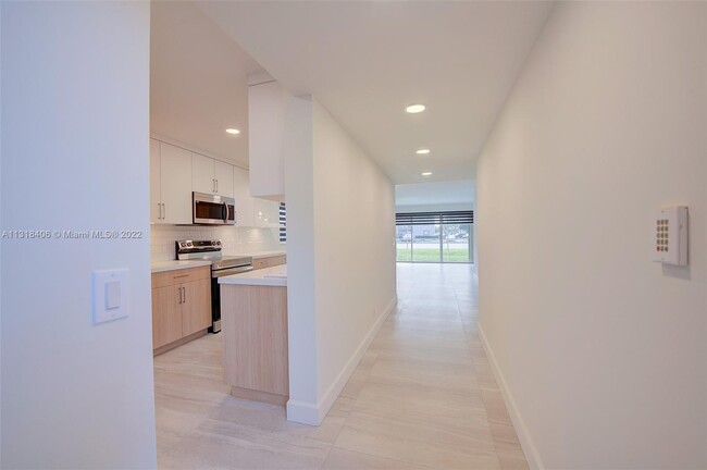 Foto del edificio - 1000 SW 128th Terrace