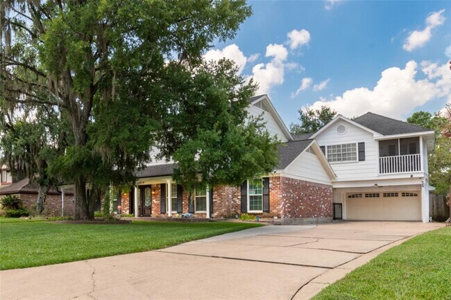 Foto del edificio - 3810 Pecan Valley Dr